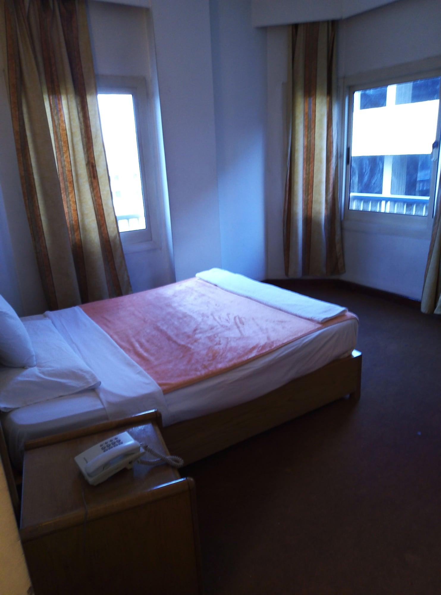 Queens Valley Hotel, Restaurants, Bars And Spa Luxor Exterior foto
